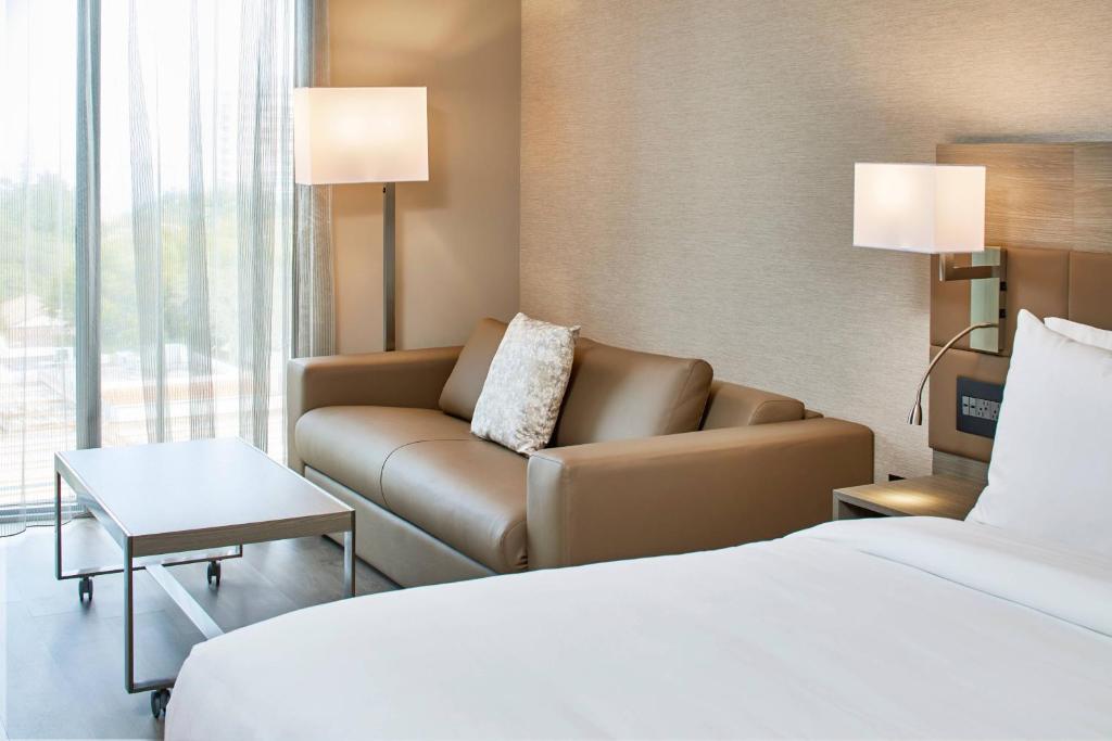 AC Hotel Miami Wynwood Image