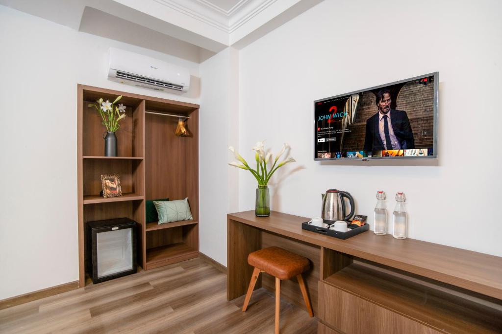 SAZI HOTEL NGUYỄN AN NINH