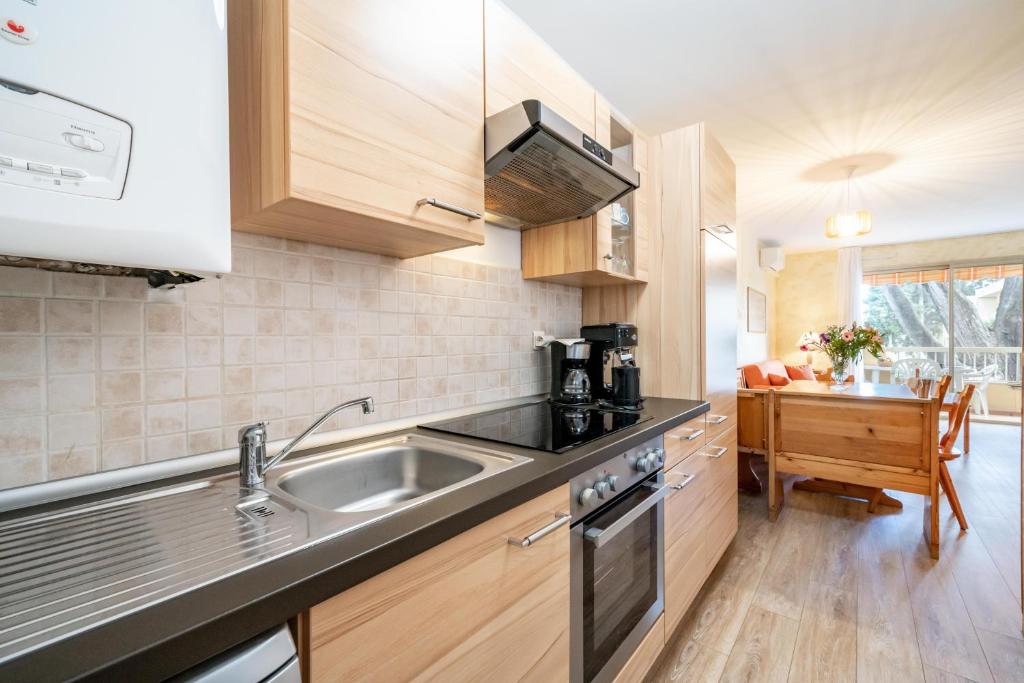 Hello Côte d'Azur - Spacious apartment at a 5 min walk from the beach 7
