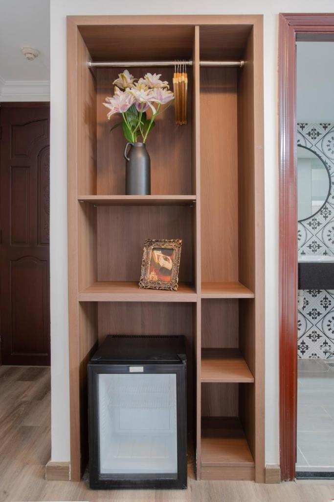 SAZI HOTEL NGUYỄN AN NINH