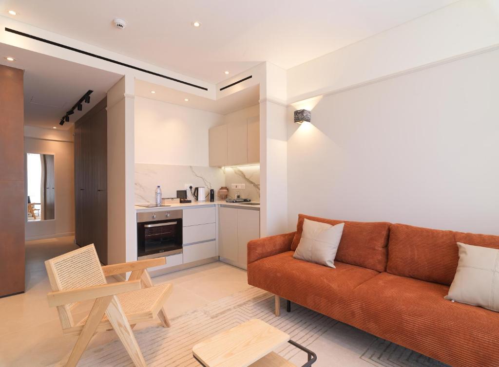 LIV Mackenzie Beach Suites Larnaca ADULTS ONLY 8