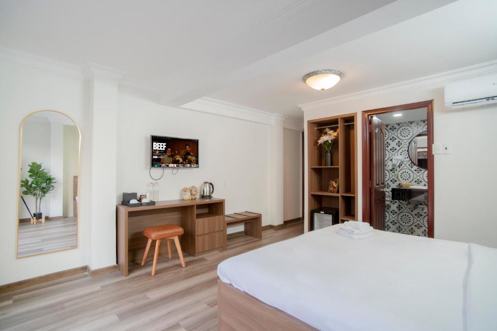 SAZI HOTEL NGUYỄN AN NINH