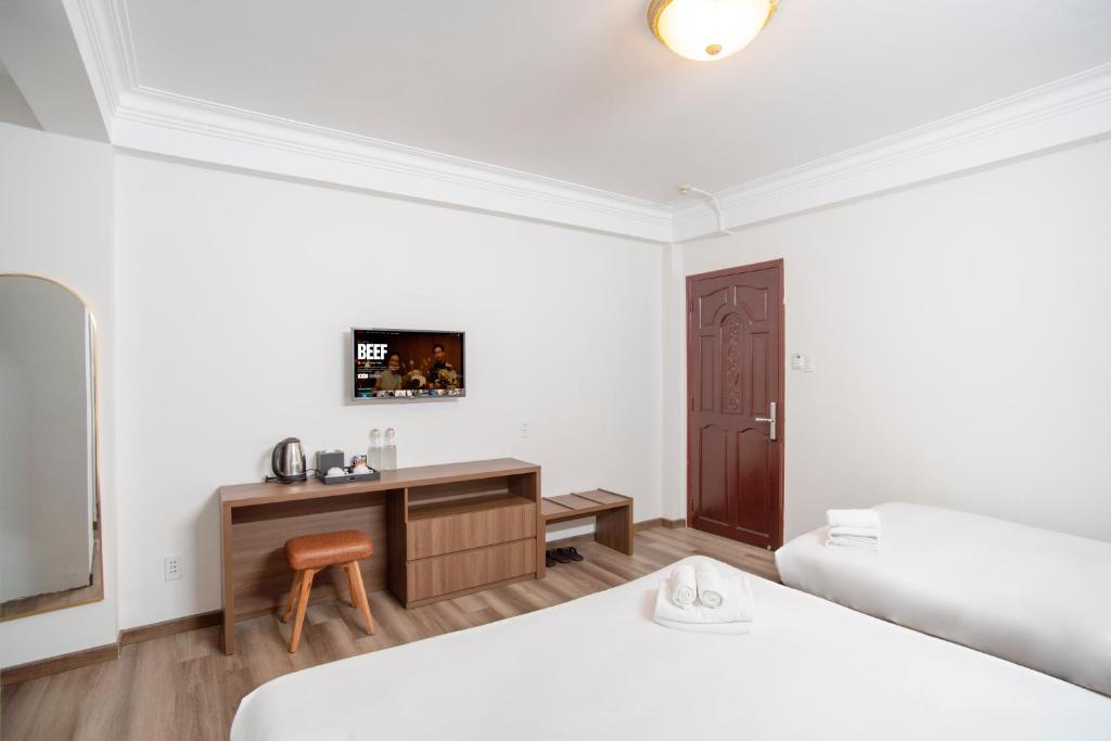 SAZI HOTEL NGUYỄN AN NINH