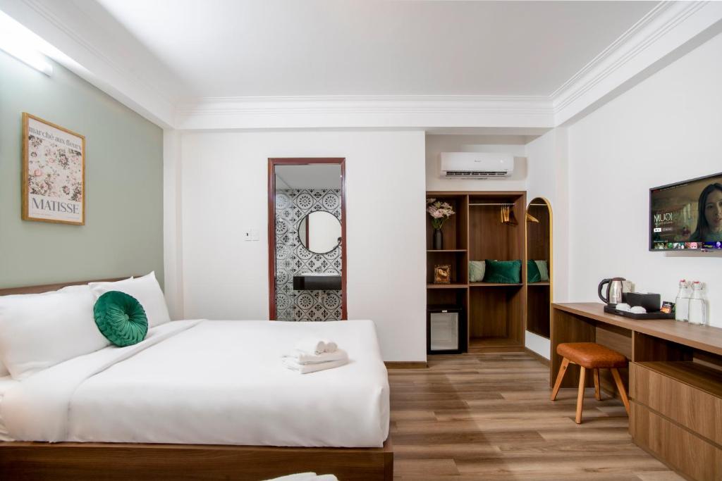 SAZI HOTEL NGUYỄN AN NINH