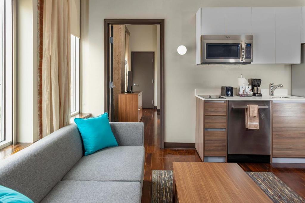 TownePlace Suites by Marriott Dallas Downtown Image