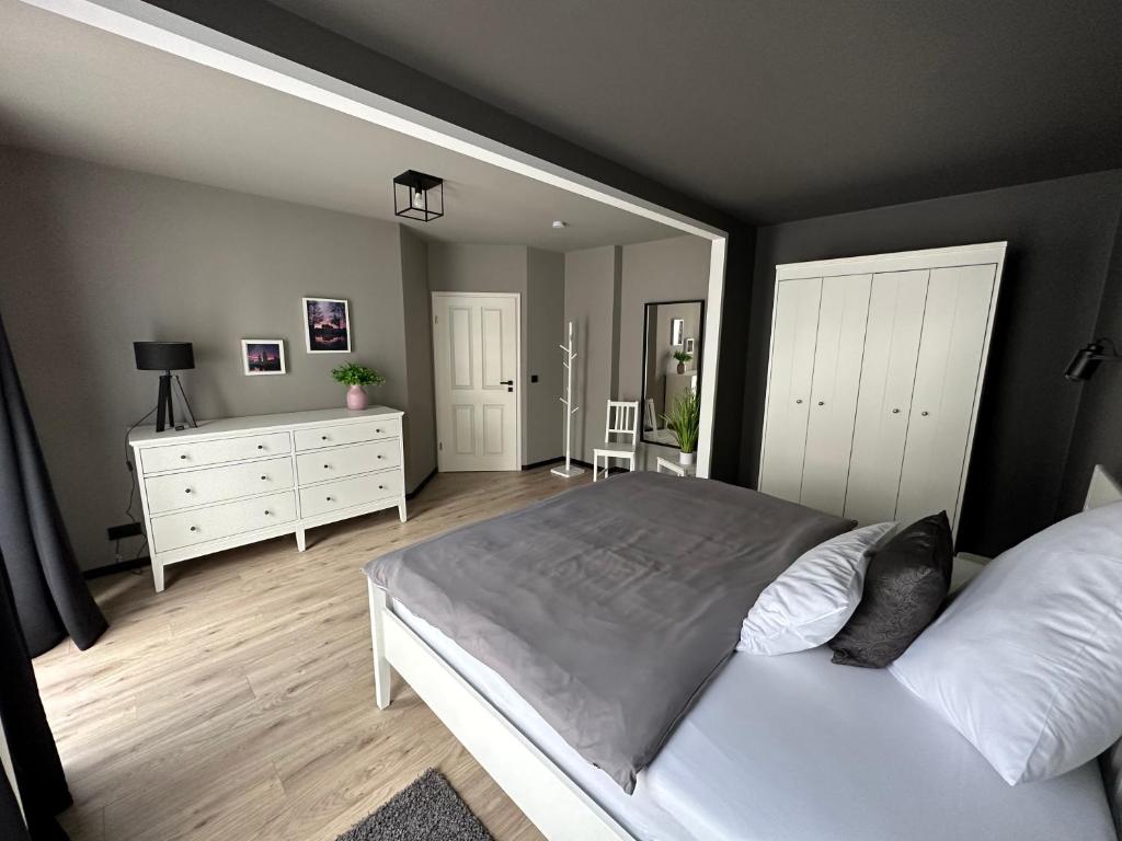 Remise-Berlin-Grünau your cozy and comfortable home to stay for up to 6 people between Müggelsee and Berlin city 7