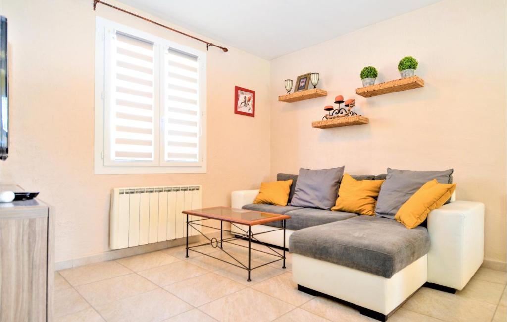 Stunning Home In Sorgues 3