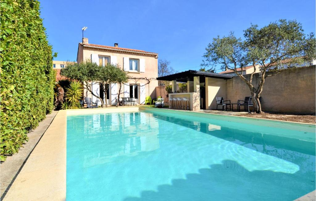 Stunning Home In Sorgues 1