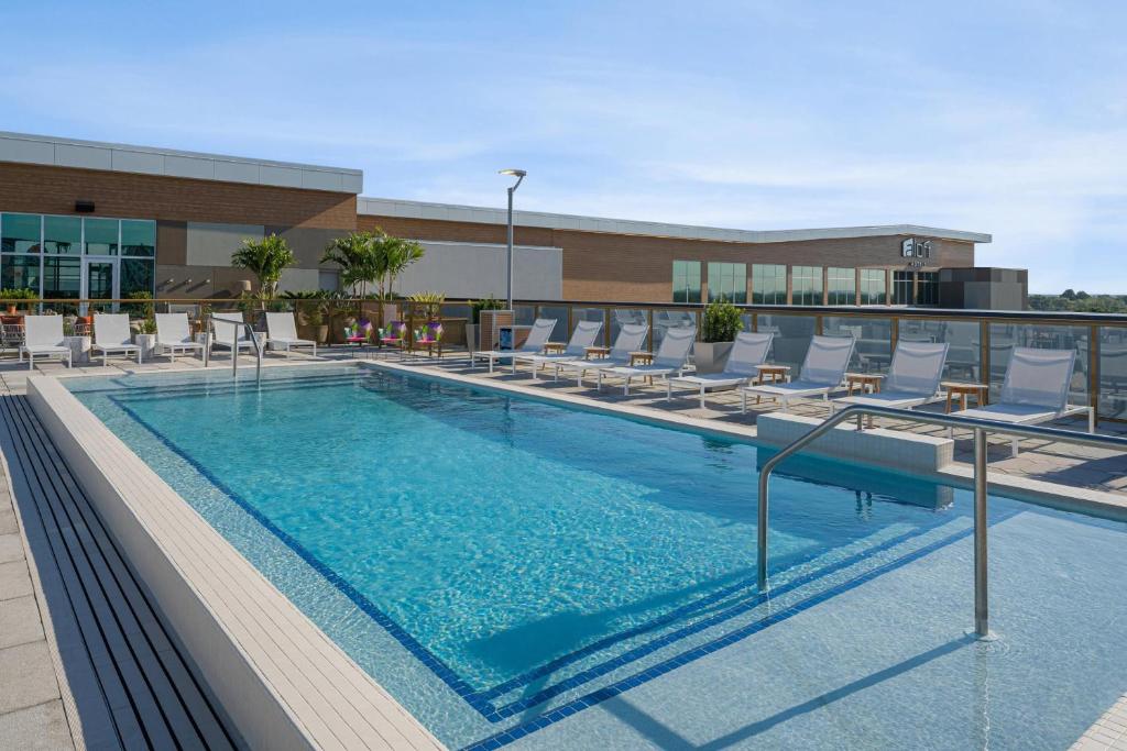 Aloft Tampa Midtown Image