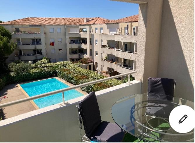 T3 Lumineux CLIMATISÉ - PISCINE, GARAGE & WIFI 2