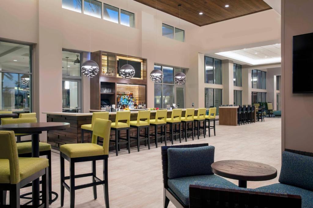 SpringHill Suites by Marriott Orlando Theme Parks Lake Buena Vista Image