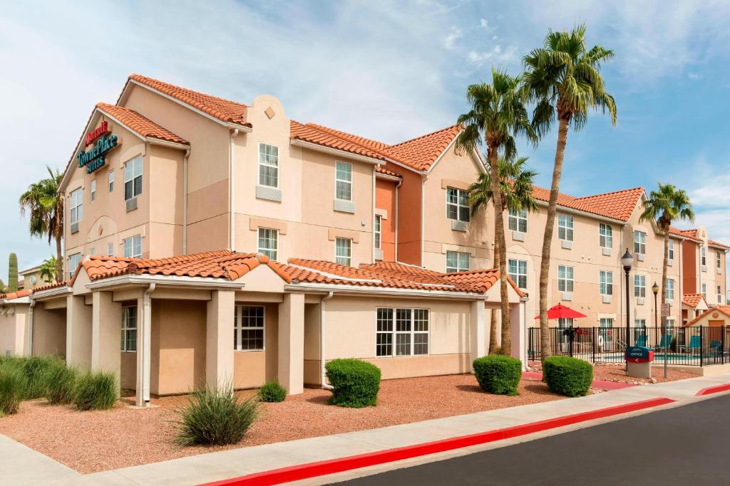 TownePlace Suites Phoenix North Image