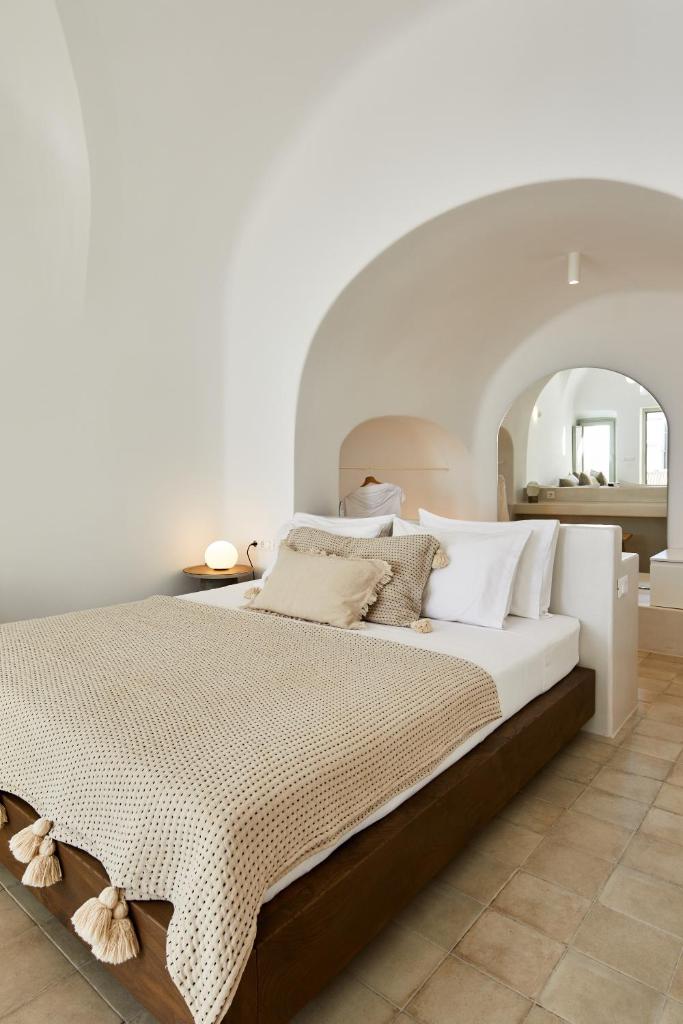 Thiro Exclusive Villa with private jacuzzi 2