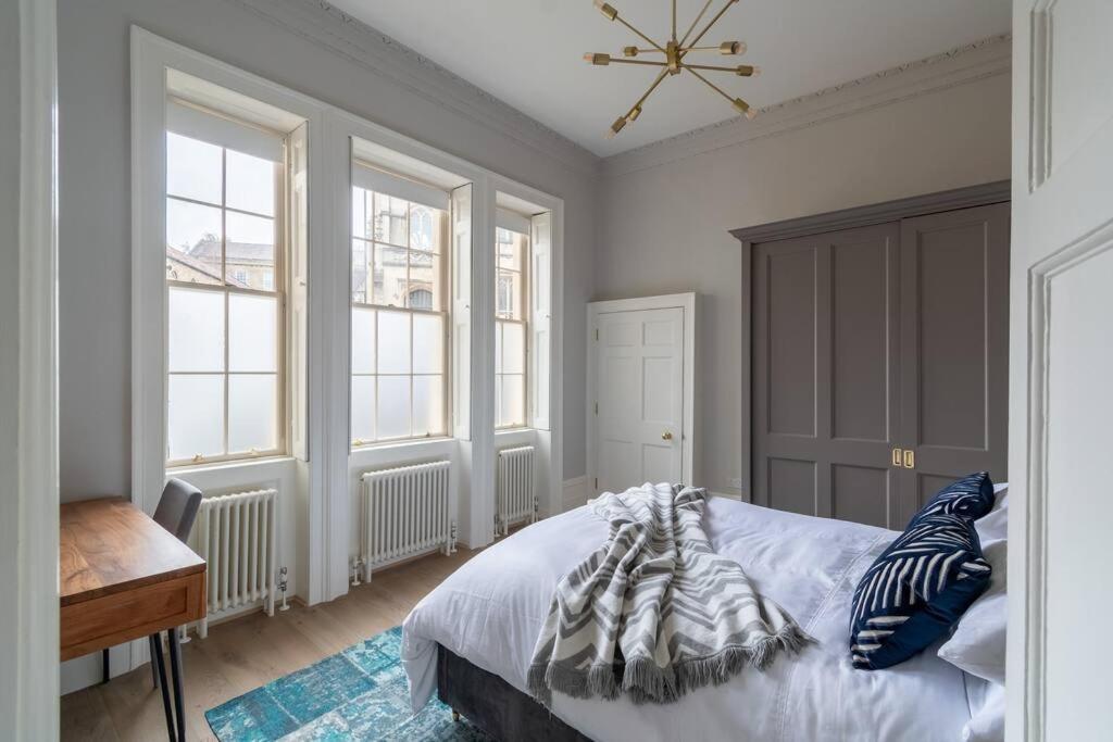 Russell House Suites 2