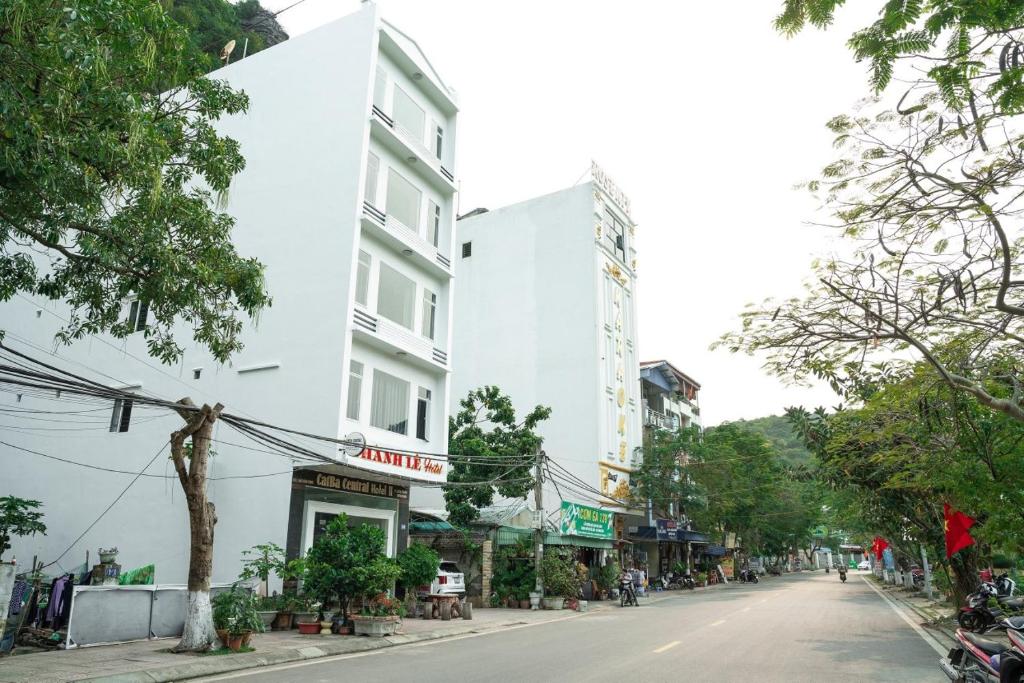 CatBa CenTral Hotel