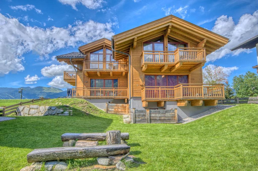 Ski-in Ski-out Chalet Maiskogel 13B - by Alpen Apartments 6
