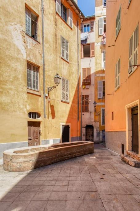 L16 Suite Malonat Vieux Nice 1 min Mer/ 2 chbres & AC 6
