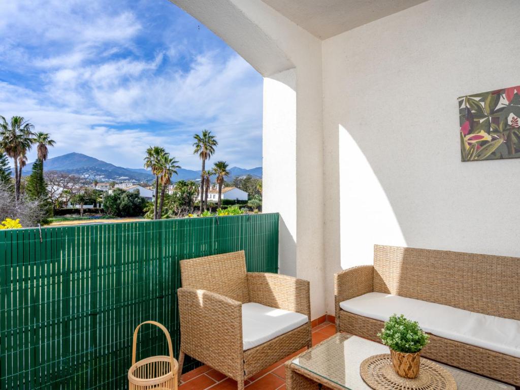 Apartment Lorcrisur Mountain view by Interhome 2