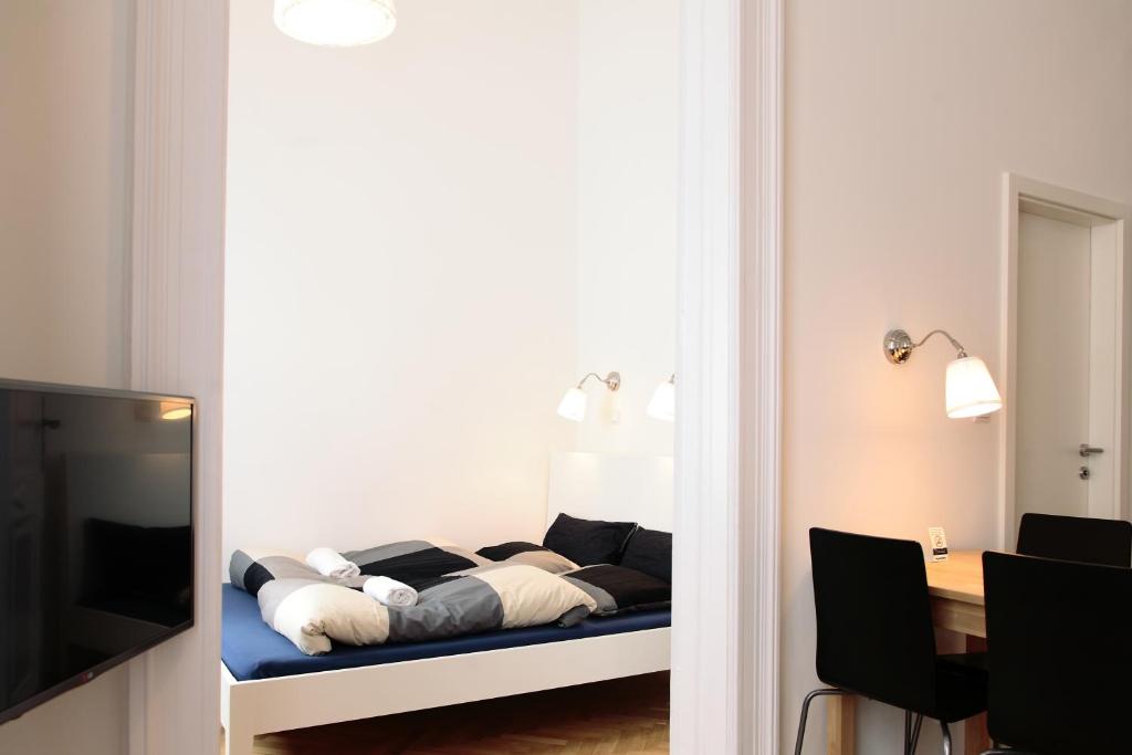 Maverick Apartments 5