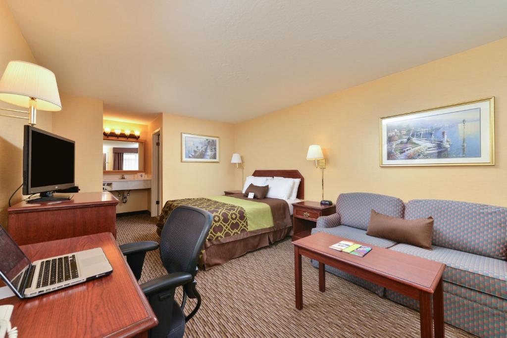 Americas Best Value Inn San Jose Convention Center Image