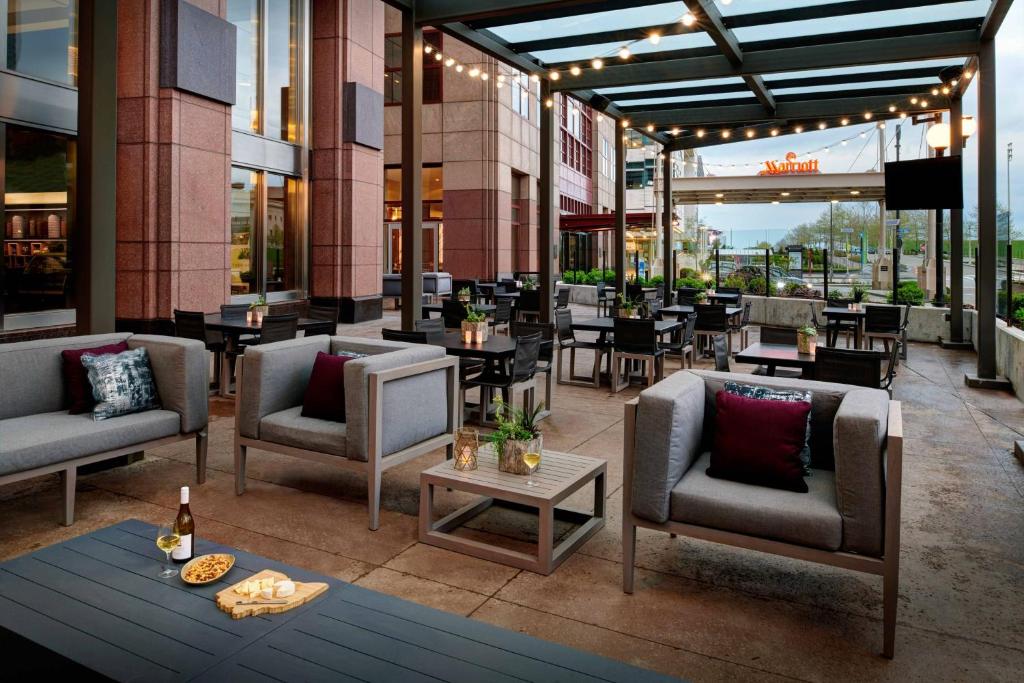 Cleveland Marriott Downtown at Key Tower Image