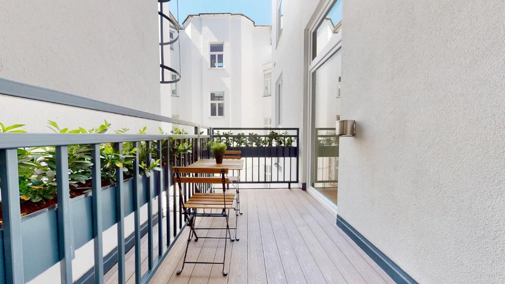ALON HOMES Vienna - Premium City Center Apartments 6