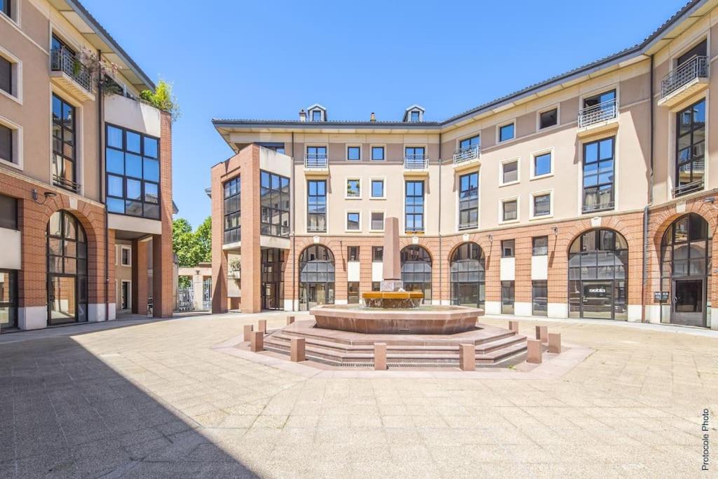 NOCNOC - Le Pargamin - Large duplex Place Saint-Pierre 5