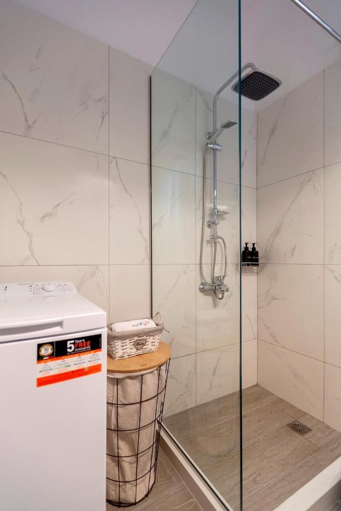 Euphoria apartment 8