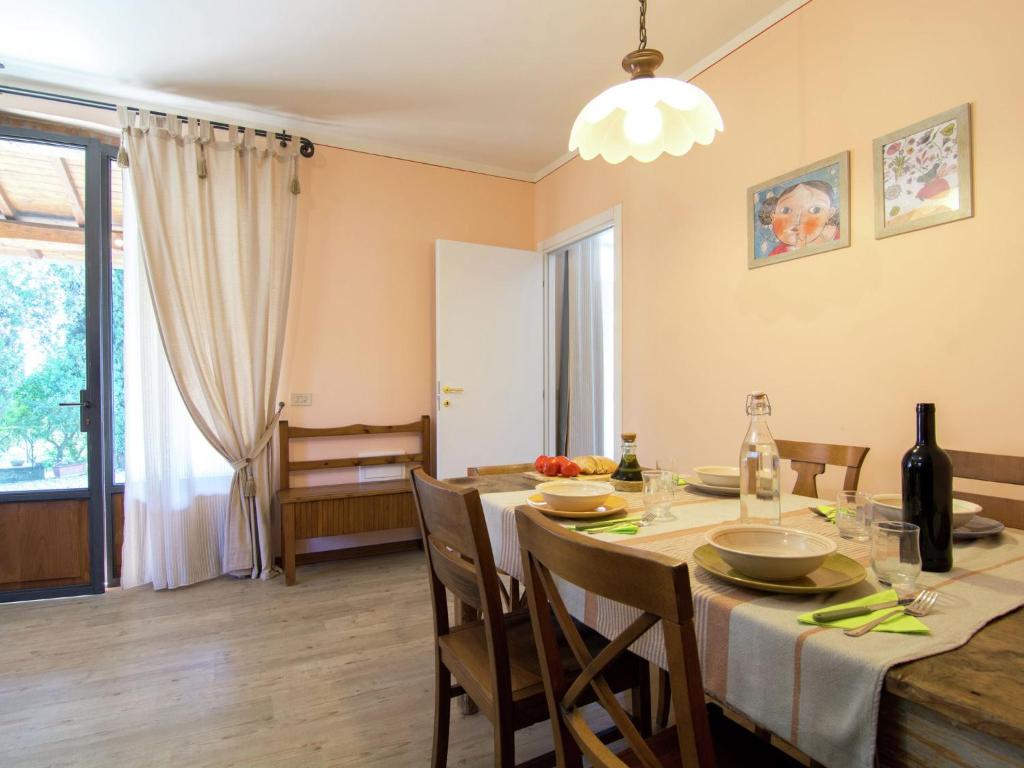 Blissful Tuscan Hideaway 4