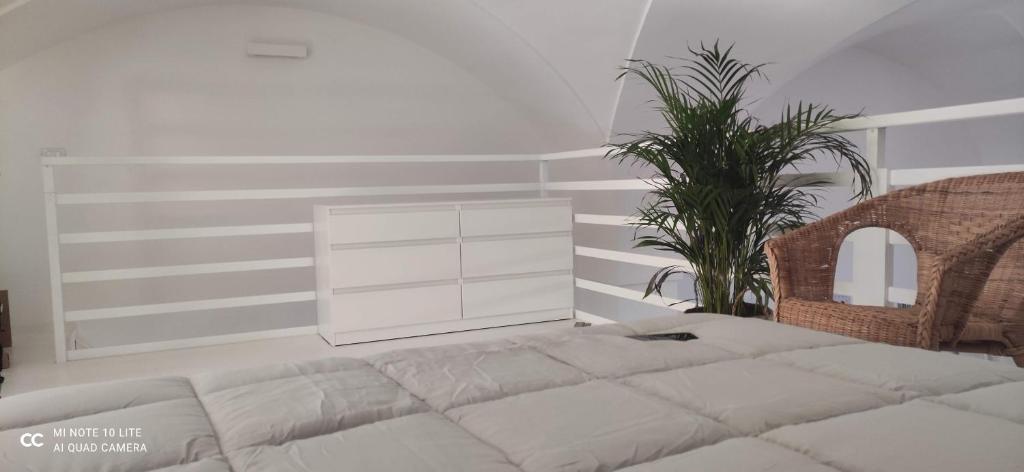 CaSaMaS Spacious 75m Apartment in Brindisi Historic Center Rated 9 2