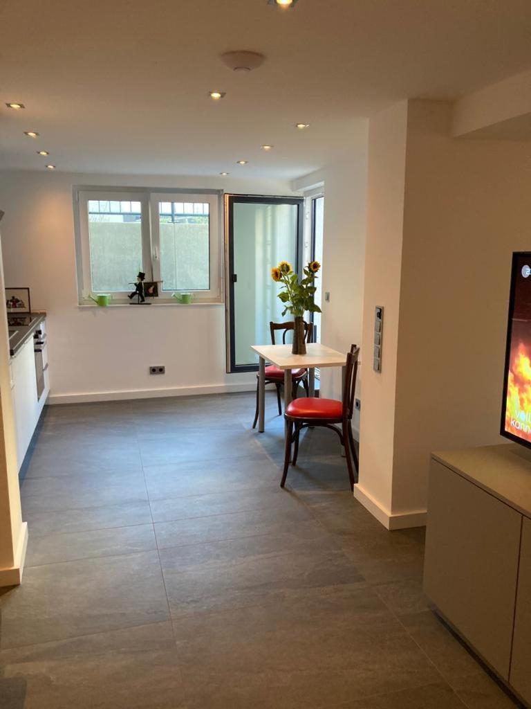 Schickes Apartment in Düsseldorf- Flehe 1