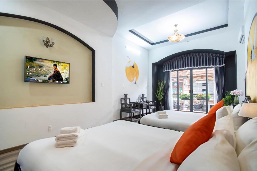 SAZI HOTEL NGUYỄN AN NINH
