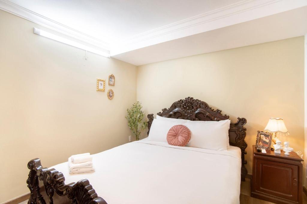 SAZI HOTEL NGUYỄN AN NINH