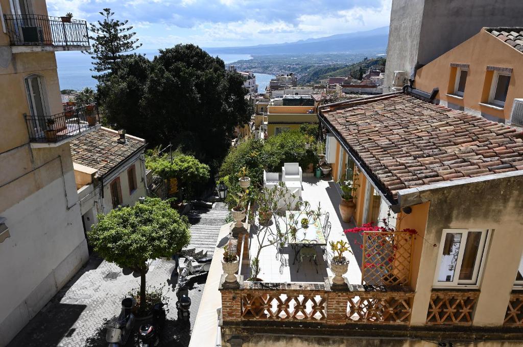 Paradisea Taormina Theatre 4