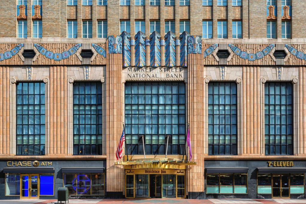 Residence Inn by Marriott Philadelphia Center City Image
