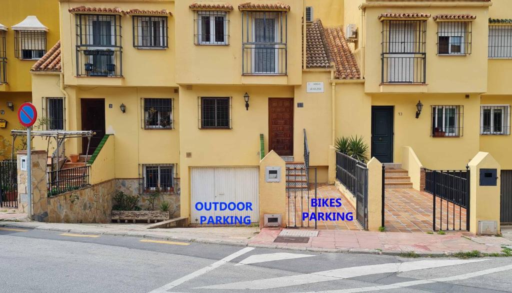 Casa Jardín - residential area -free parking outdoor- Málaga Este 6