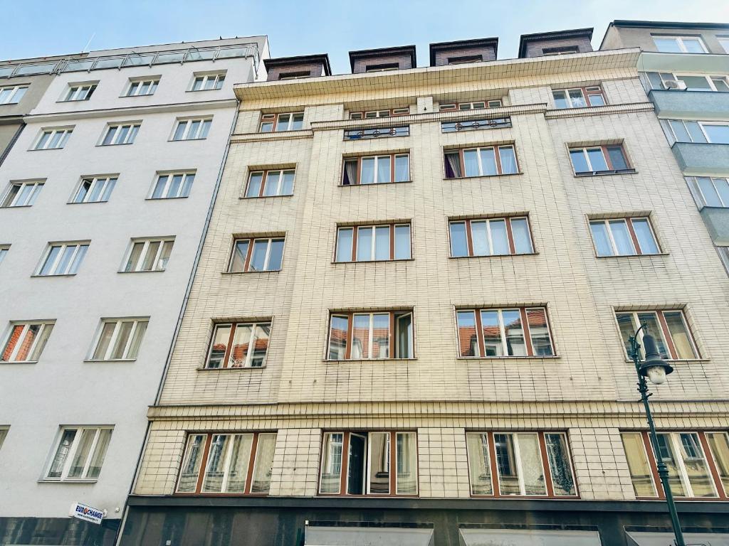 NiceLovely & Prague Apartment Dlouha 5