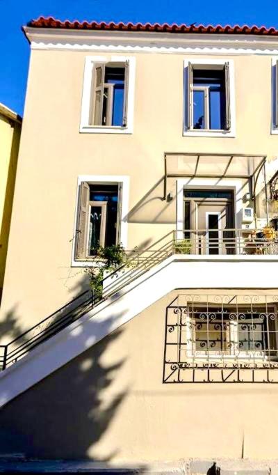 Elia downtown Towerhouse 6