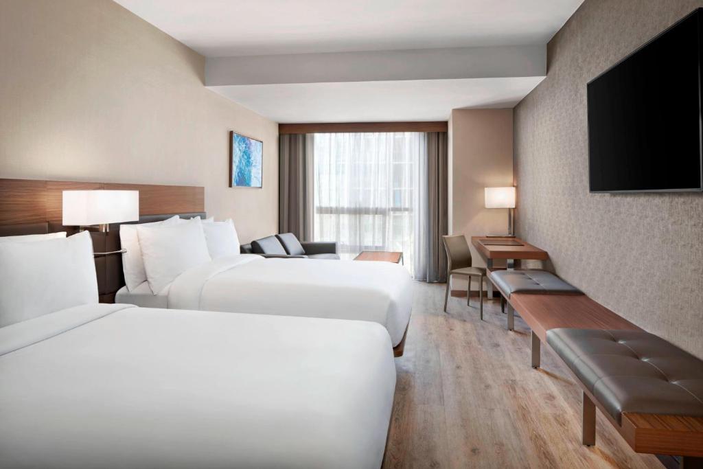 AC Hotel by Marriott New York Downtown Image