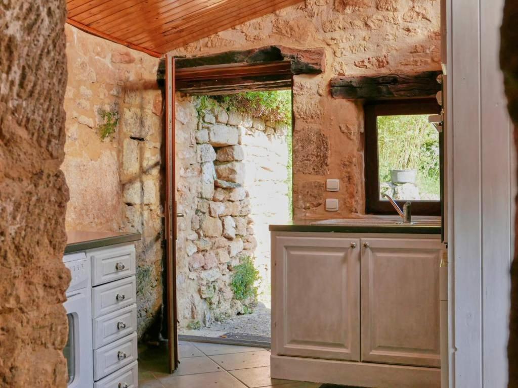 Domaine de Cantegrel - Gîtes de Charme et Suite Troglodyte en Périgord 3