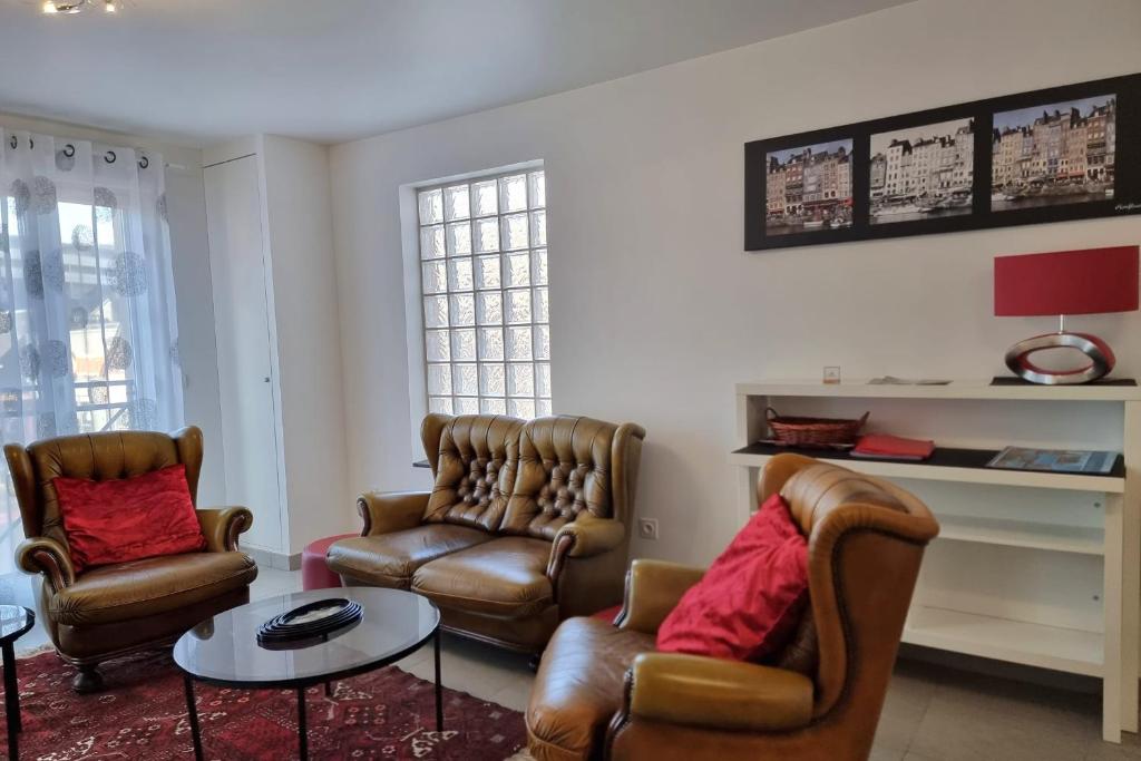 Chez Lou et Dan 4P apartment with balcony elevator and secure parking 7