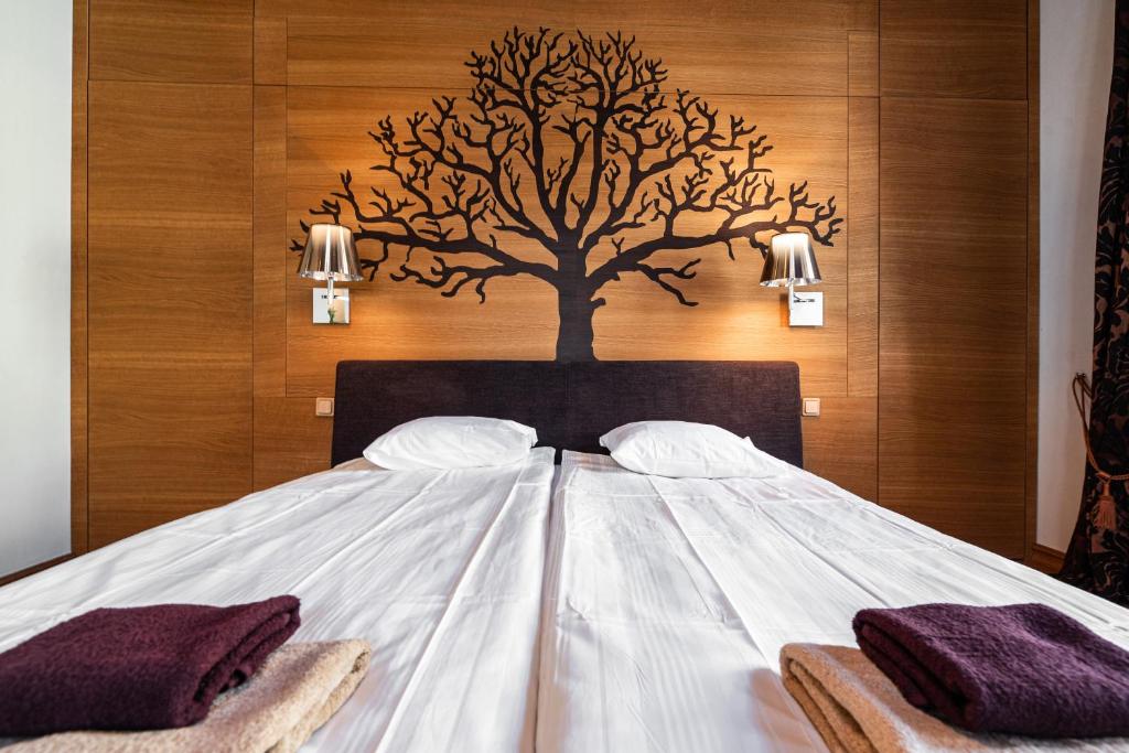 AirHome - Tree Spirit 2
