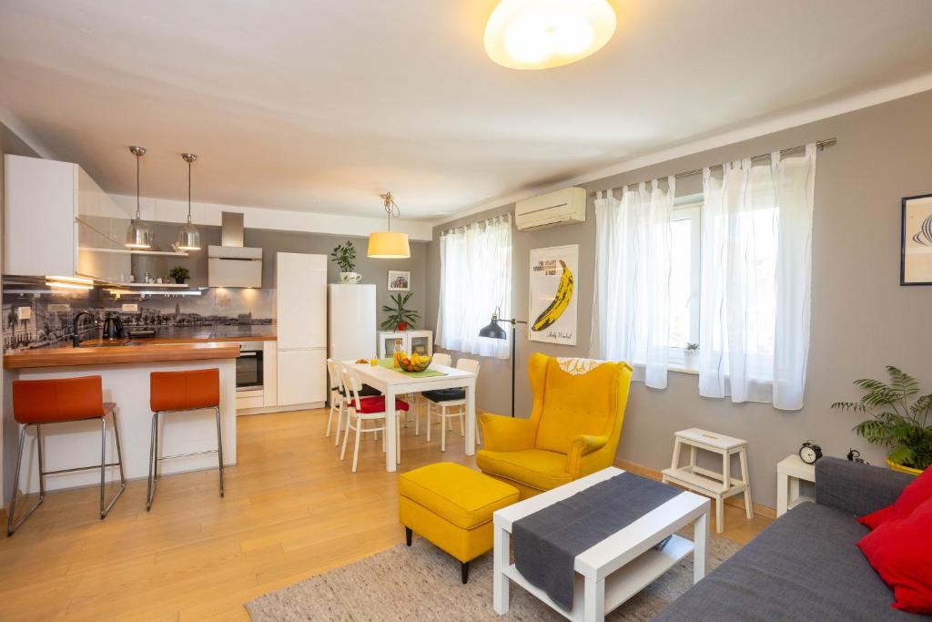Apartment Aviani 1