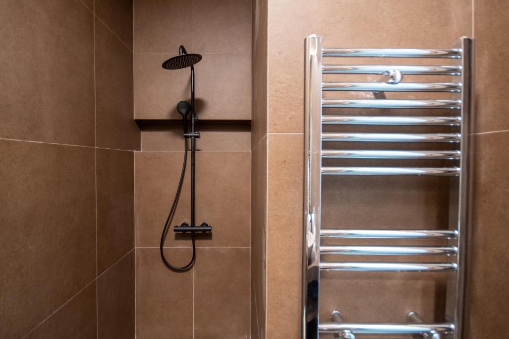 Bloom Suites 3