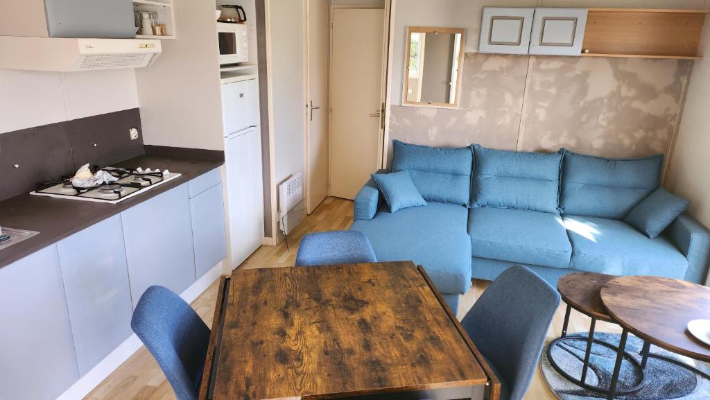 Photo de la galerie de l'établissement Mobil Home 5 pers 1 Km de l'Océan, à Talmont-Saint-Hilaire