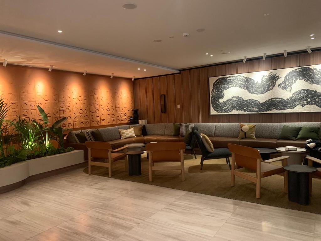 Rydges Melbourne Image