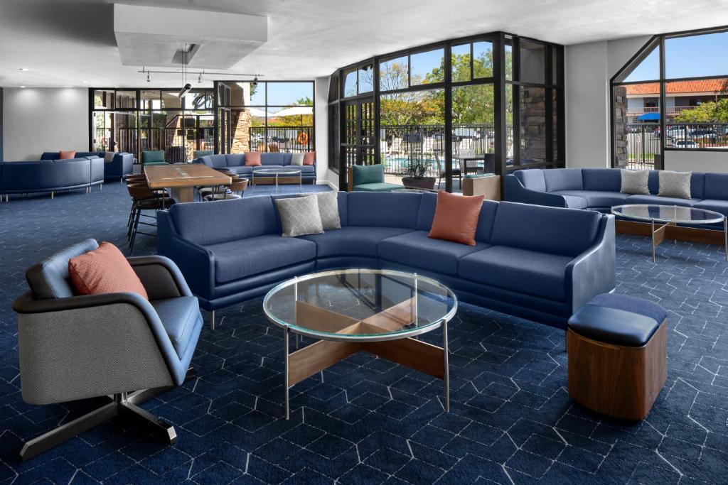 Courtyard by Marriott San Diego Rancho Bernardo Image