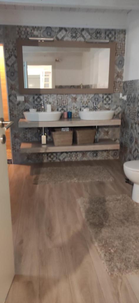 CaSaMaS Spacious 75m Apartment in Brindisi Historic Center Rated 9 8