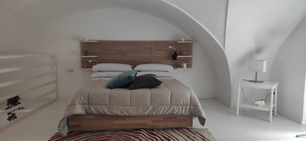 CaSaMaS Spacious 75m Apartment in Brindisi Historic Center Rated 9 7