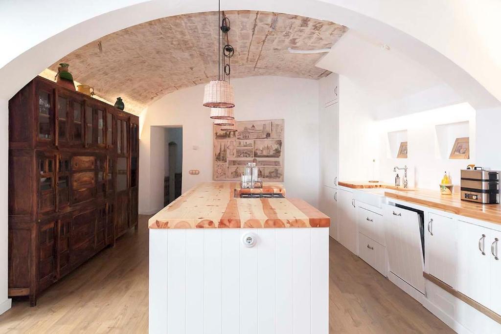 A historic XVI century beach home near Barcelona 2